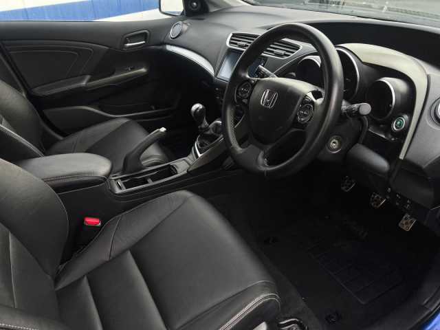 Honda Civic Tourer 1.6 i-DTEC SR Tourer 5dr Diesel Manual Euro 5 (s/s) (120 ps) 