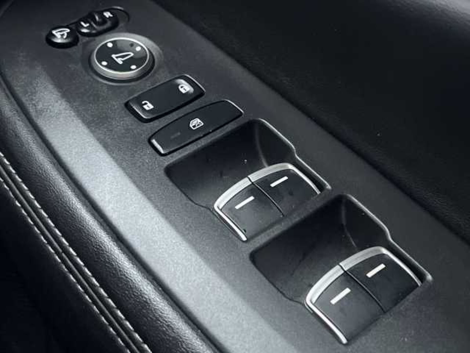 Honda ZR-V e:HEV 2.0 h i-MMD Elegance SUV 5dr Petrol Hybrid eCVT Euro 6 (s/s) (184 ps) 