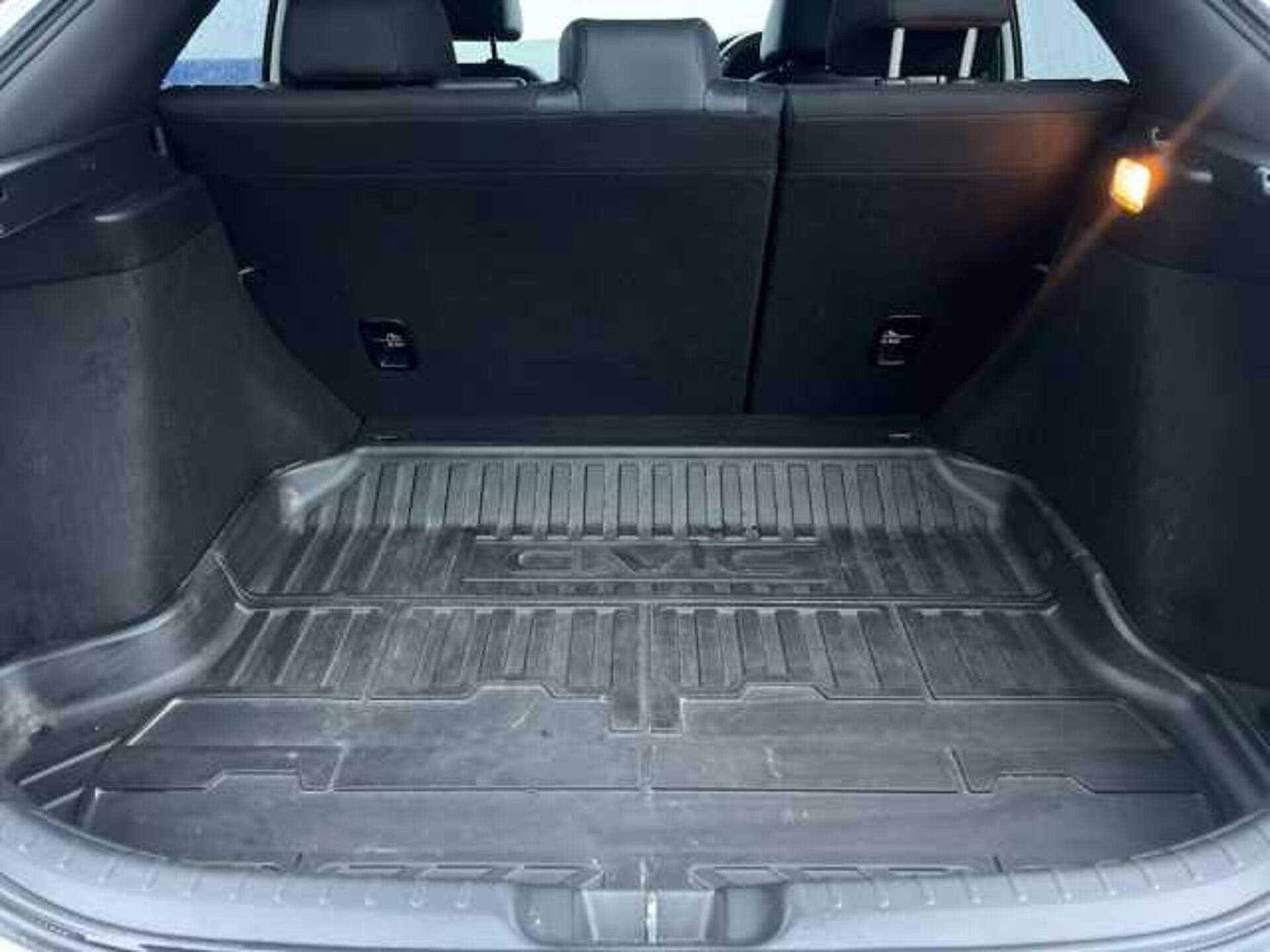 Honda Civic 2.0 h i-MMD Sport Hatchback 5dr Petrol Hybrid eCVT Euro 6 (s/s) (184 ps) 