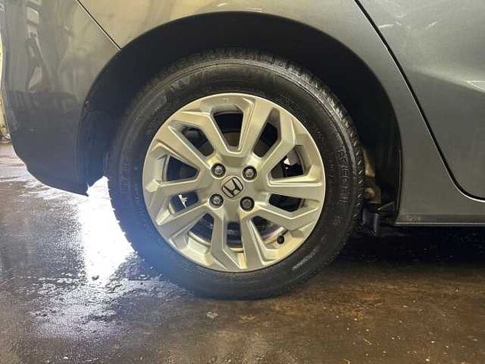 Honda Jazz Se Navi I-Vtec Cvt 