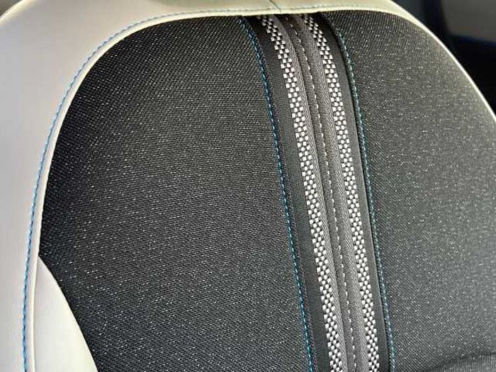 Honda HR-V Hybrid Advance Style+ I-Mmd 