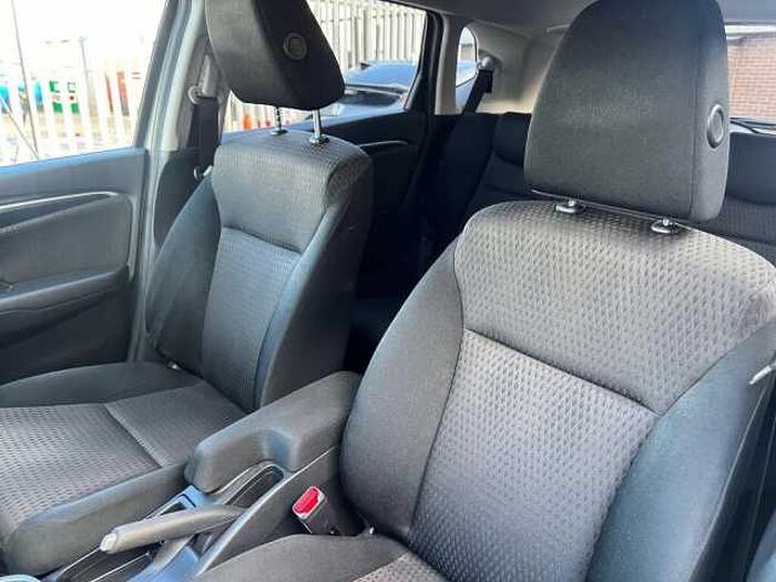 Honda Jazz Ex Navi I-Vtec Cvt 