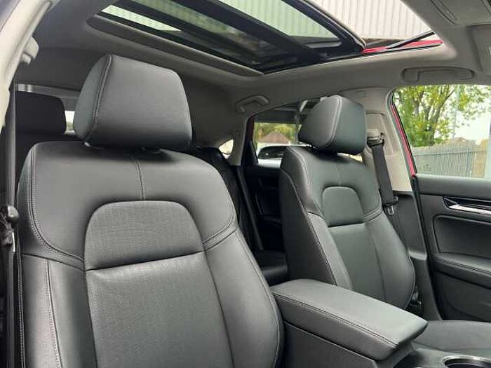 Honda Civic Hybrid Advance I-Mmd Cvt 