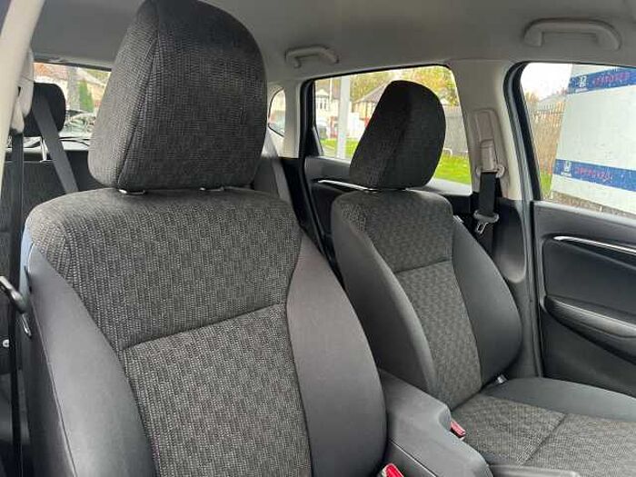 Honda Jazz Se I-Vtec Cvt 