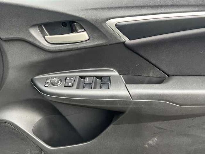 Honda Jazz Se I-Vtec Cvt 