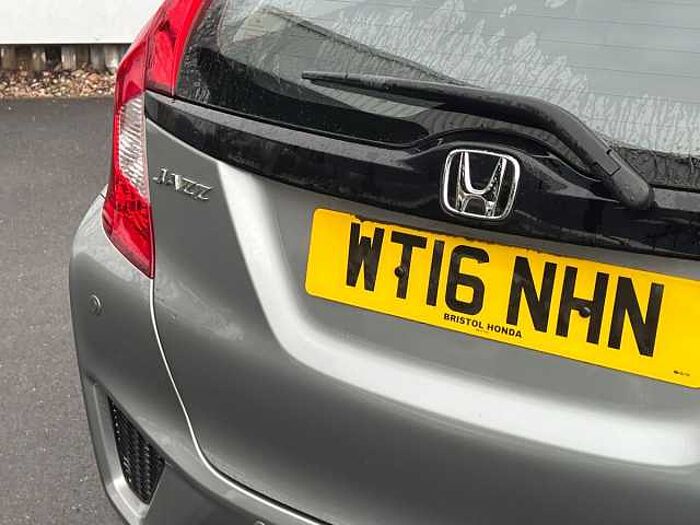 Honda Jazz Se I-Vtec Cvt 