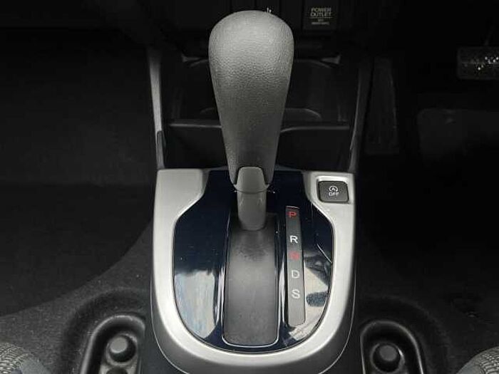 Honda Jazz Se I-Vtec Cvt 