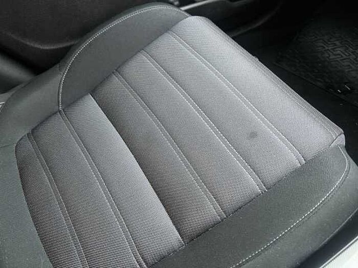 Honda CR-V Hybrid 5dr 2.0 I-mmd Hybrid SE Ecvt 