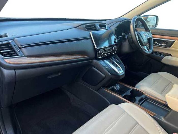 Honda CR-V Hybrid 2.0 h i-MMD SR SUV 5dr Petrol Hybrid eCVT 4WD Euro 6 (s/s) (184 ps) 