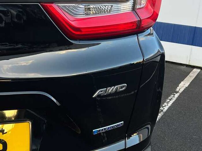Honda CR-V Hybrid 2.0 h i-MMD SR SUV 5dr Petrol Hybrid eCVT 4WD Euro 6 (s/s) (184 ps) 