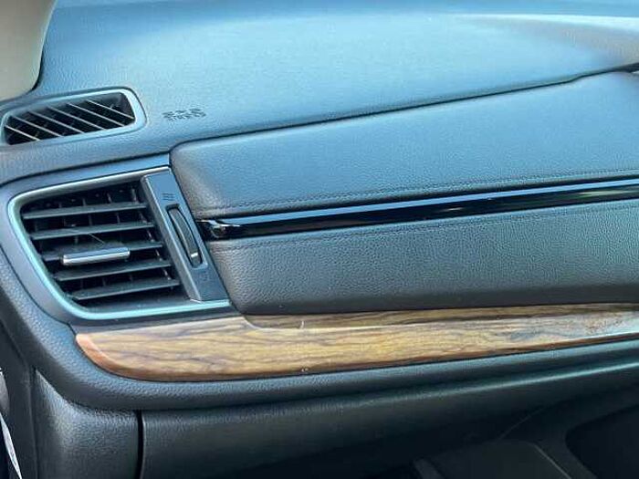 Honda CR-V Hybrid 2.0 h i-MMD SR SUV 5dr Petrol Hybrid eCVT 4WD Euro 6 (s/s) (184 ps) 