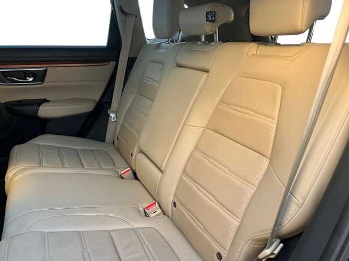 Honda CR-V Hybrid 2.0 h i-MMD SR SUV 5dr Petrol Hybrid eCVT 4WD Euro 6 (s/s) (184 ps) 