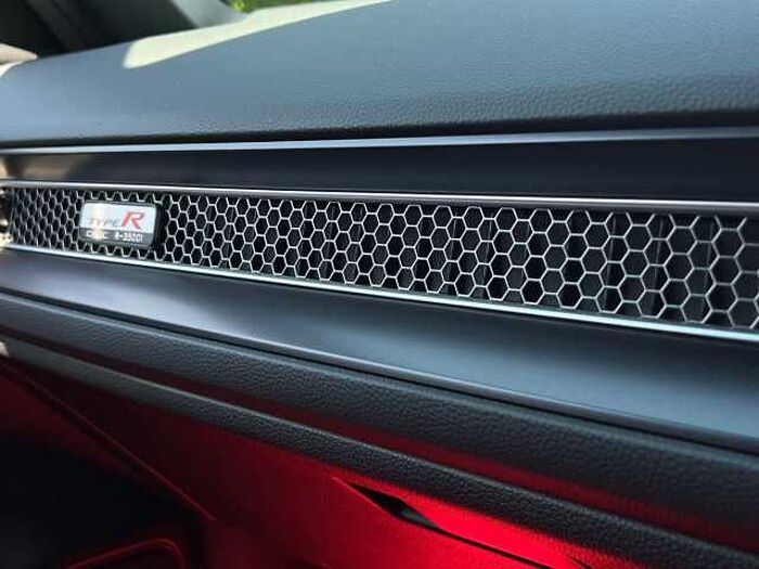 Honda Civic Type R 2.0 VTEC Turbo Type R Hatchback 5dr Petrol Manual Euro 6 (s/s) (329 ps) 