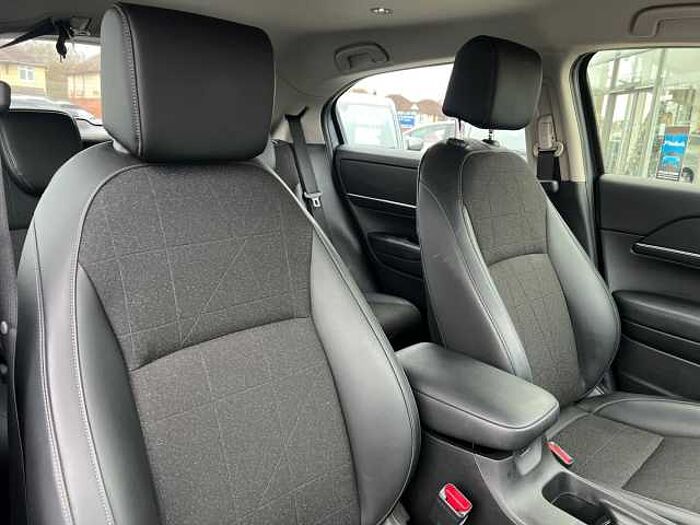 Honda HR-V Hybrid 1.5 h i-MMD Advance SUV 5dr Petrol Hybrid CVT Euro 6 (s/s) (131 ps) 