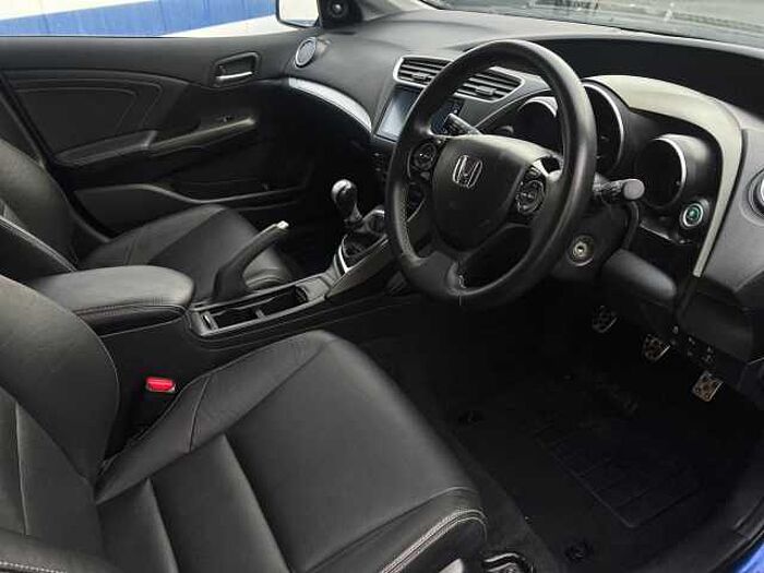 Honda Civic Tourer 1.6 i-DTEC SR Tourer 5dr Diesel Manual Euro 5 (s/s) (120 ps) 
