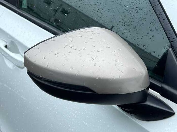 Honda Civic 2.0 h i-MMD Sport Hatchback 5dr Petrol Hybrid eCVT Euro 6 (s/s) (184 ps) 